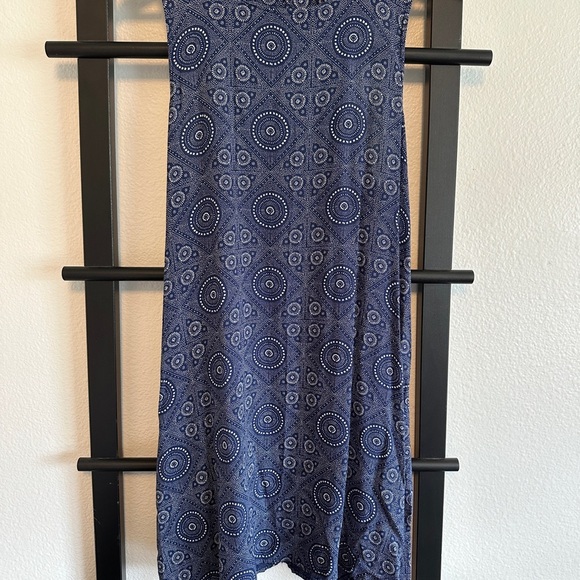 Roxy Dresses & Skirts - Blue Patterned Sleeveless Dress